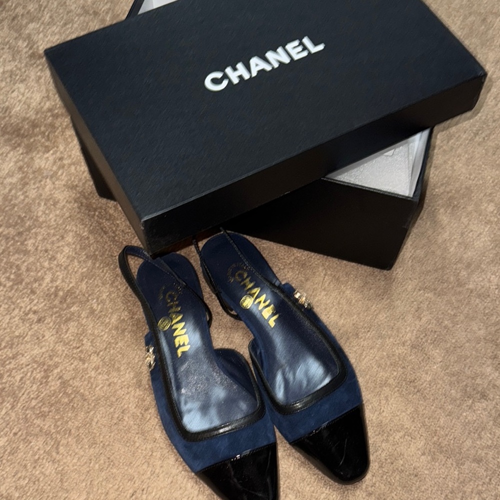 Chanel Women's Black and Blue Shoes